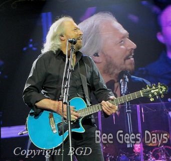 Barry Gibb at O2 Arena, London (October 3, 2013)