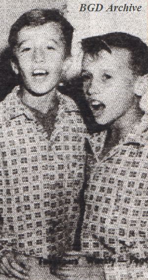 Happy birthday, Robin & Maurice Gibb